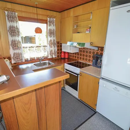 Dom wakacyjny Cozy In Vaeggerlose With Kitchen *