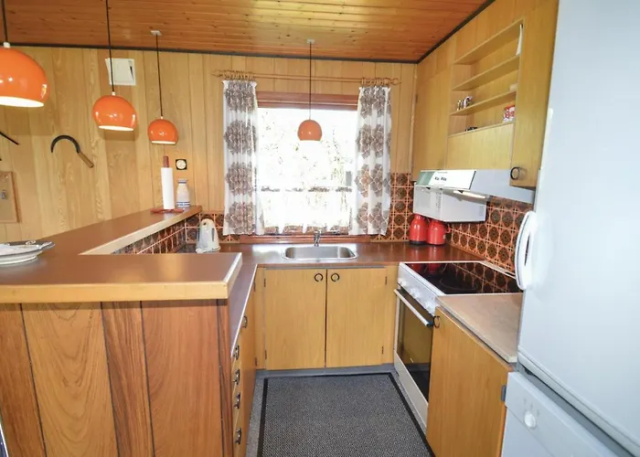 Сasa de vacaciones Cozy In Vaeggerlose With Kitchen *