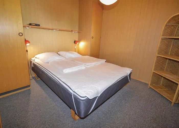 Cozy In Vaeggerlose With Kitchen Сasa de vacaciones Bøtø By